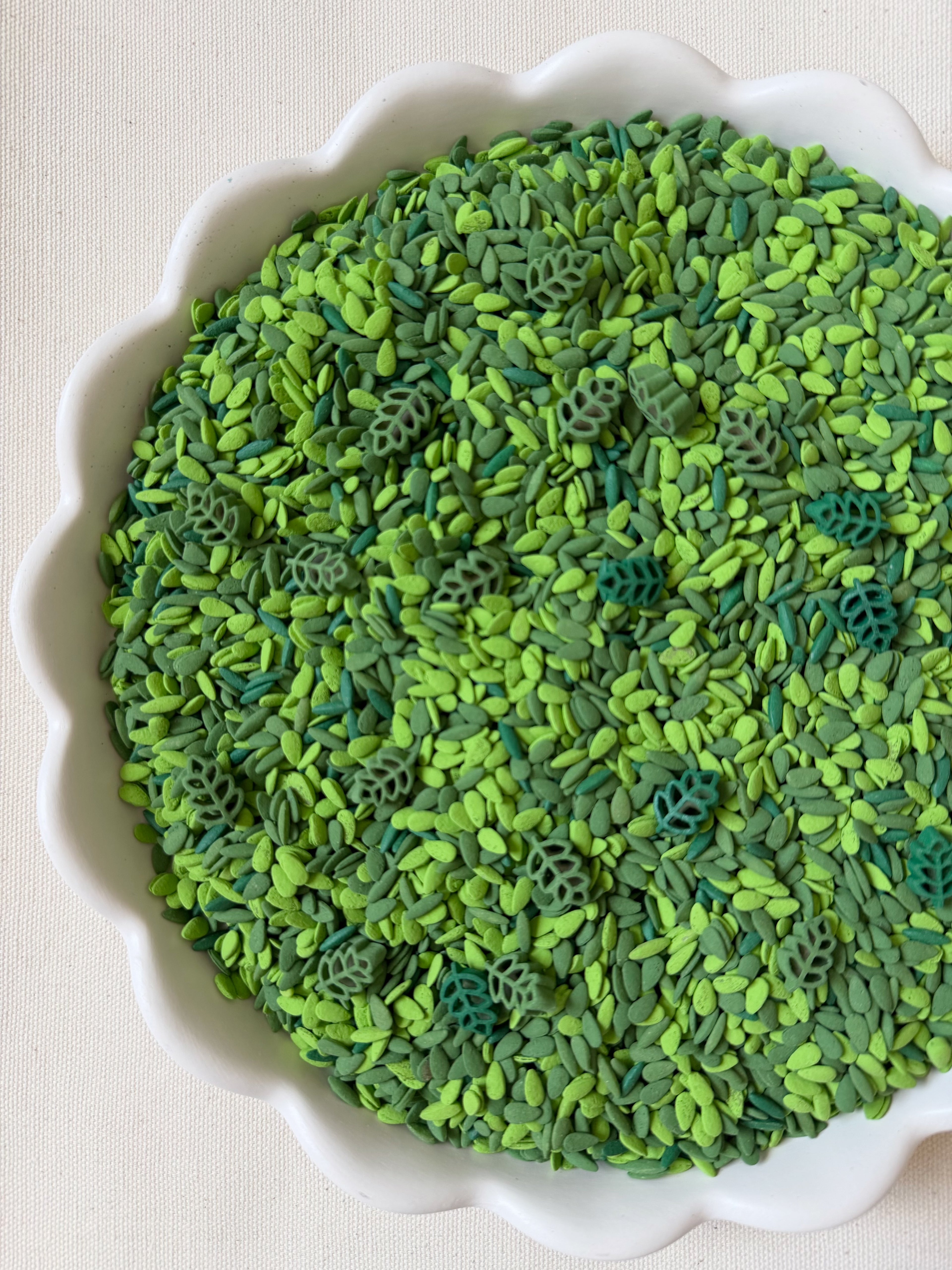 Green Leaves Sensory Filler